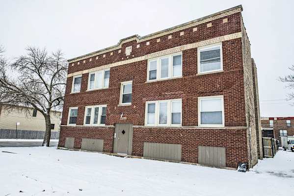 7254 S University Ave property